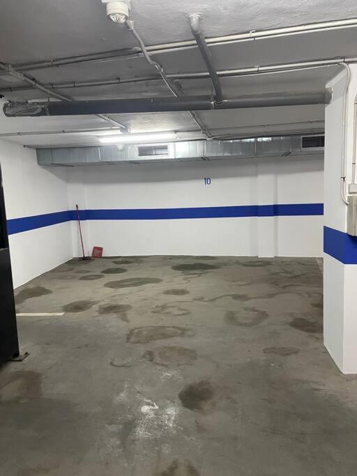 Centro Con Parking Apartment