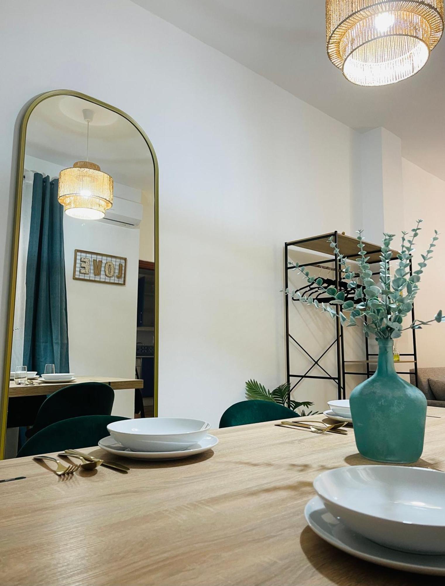 Centro Con Parking Apartment